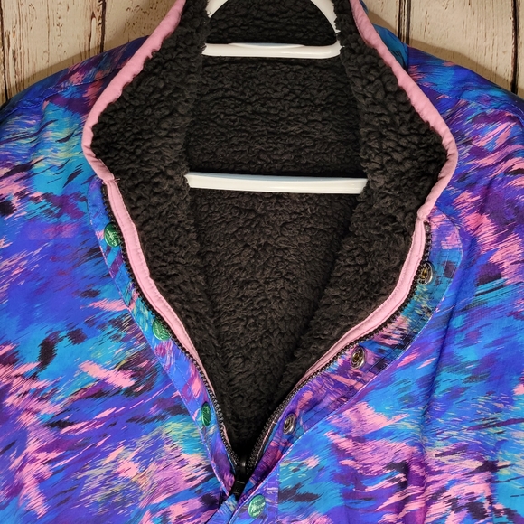 Chubbies Reversible Sherpa Fleece Jacket - Picture 4 of 16